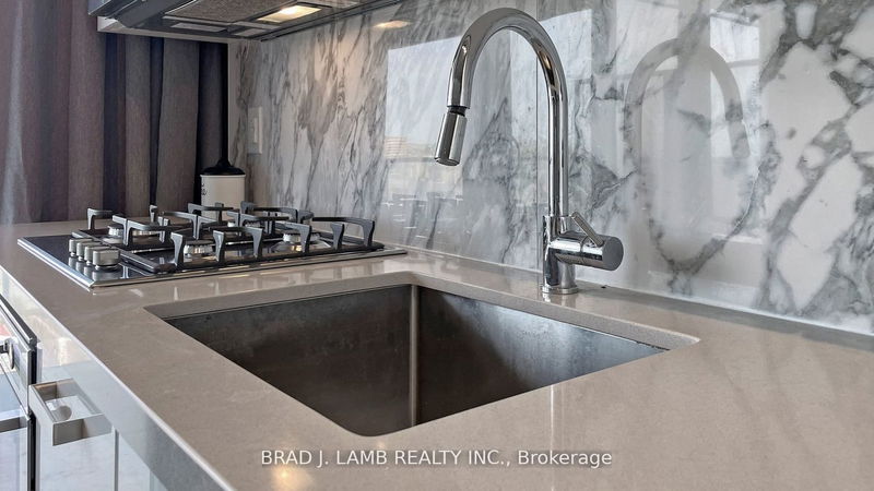 Preview image for 458 Richmond St W #502, Toronto