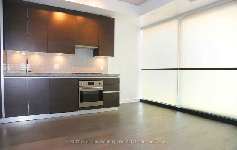 Preview image for 629 King St #428, Toronto