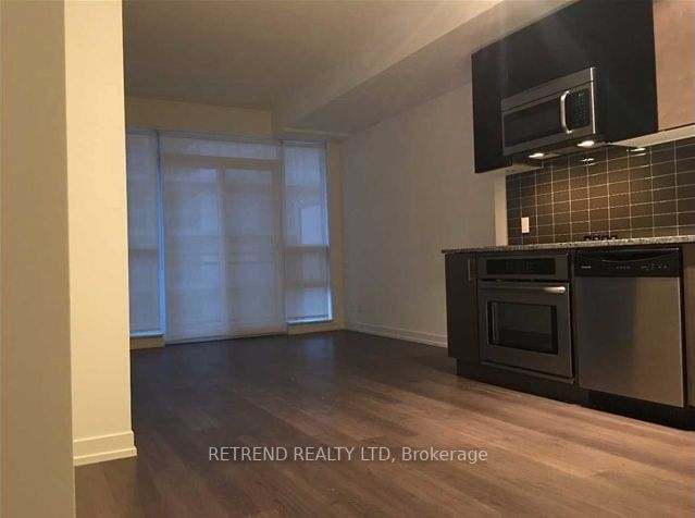 Preview image for 98 Lillian St #1611, Toronto