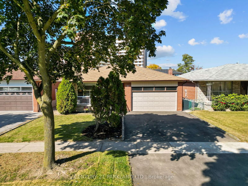 Preview image for 12 Bowhill Cres, Toronto