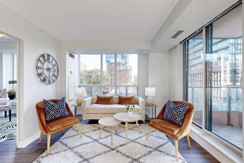 Preview image for 76 Shuter St #706, Toronto