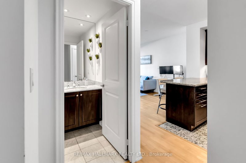 Preview image for 628 Fleet St #522, Toronto