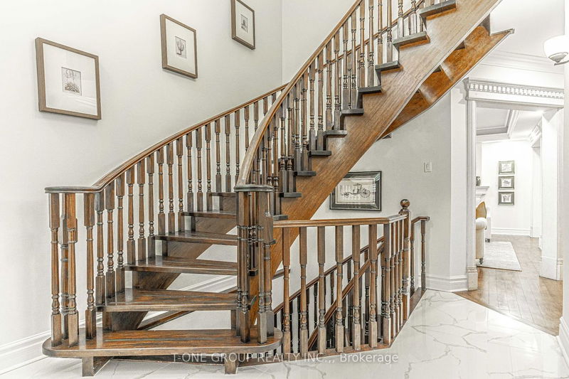 Preview image for 83 Harlandale Ave, Toronto