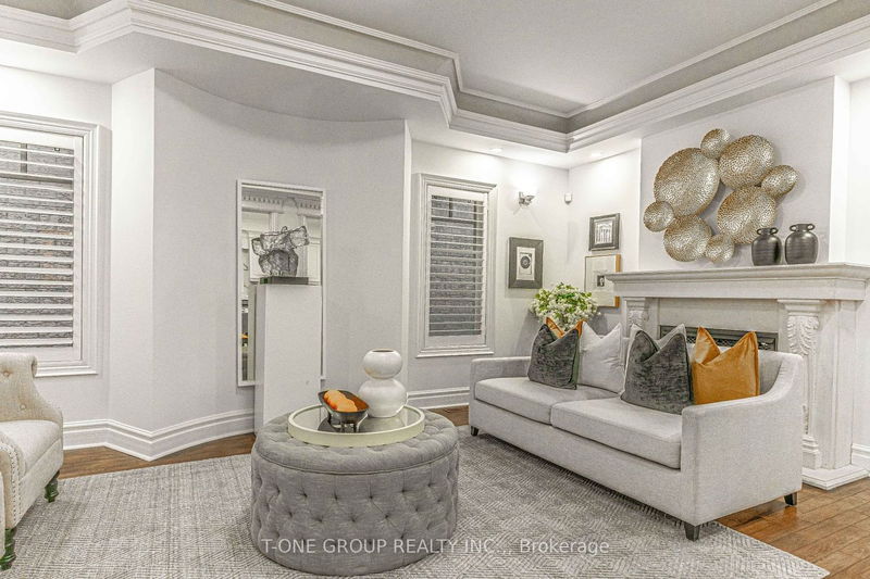 Preview image for 83 Harlandale Ave, Toronto