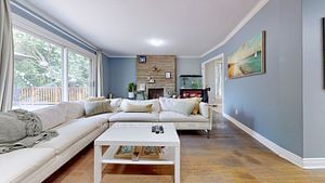 Preview image for 24 Morewood Cres, Toronto