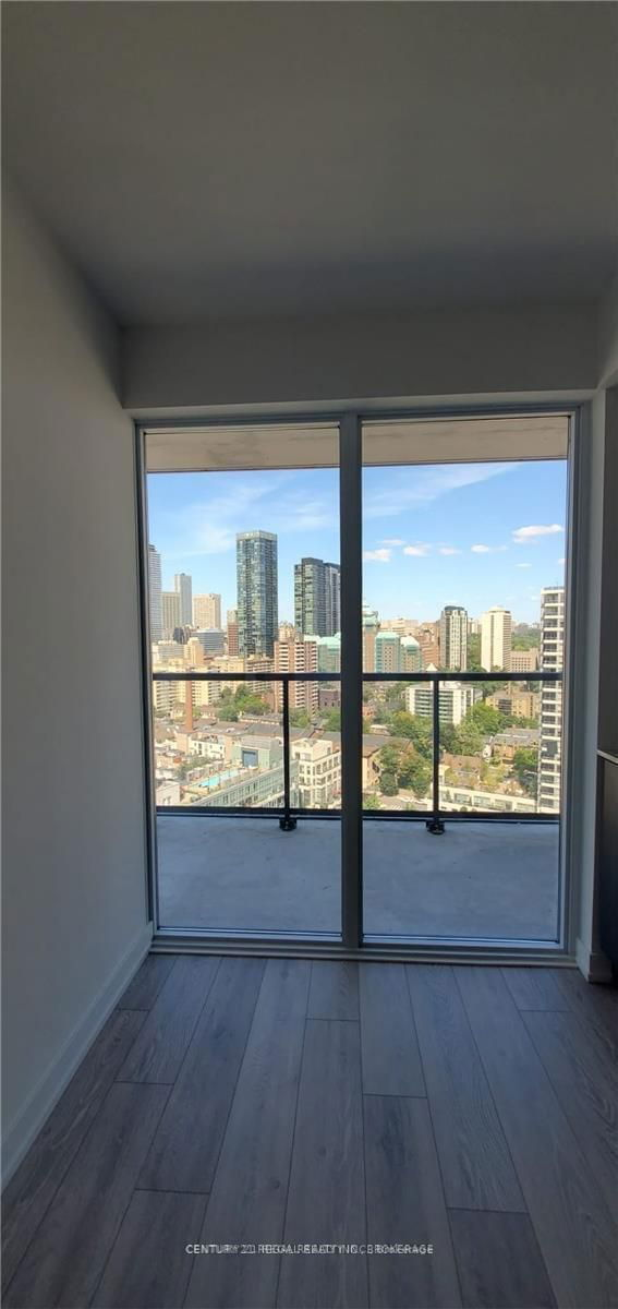 Preview image for 159 Wellesley St E #2009, Toronto