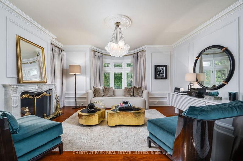 Preview image for 82 Chestnut Park Rd, Toronto