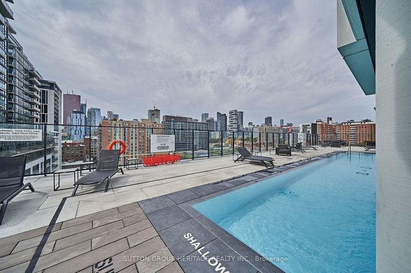 Preview image for 55 Ontario St #1708, Toronto