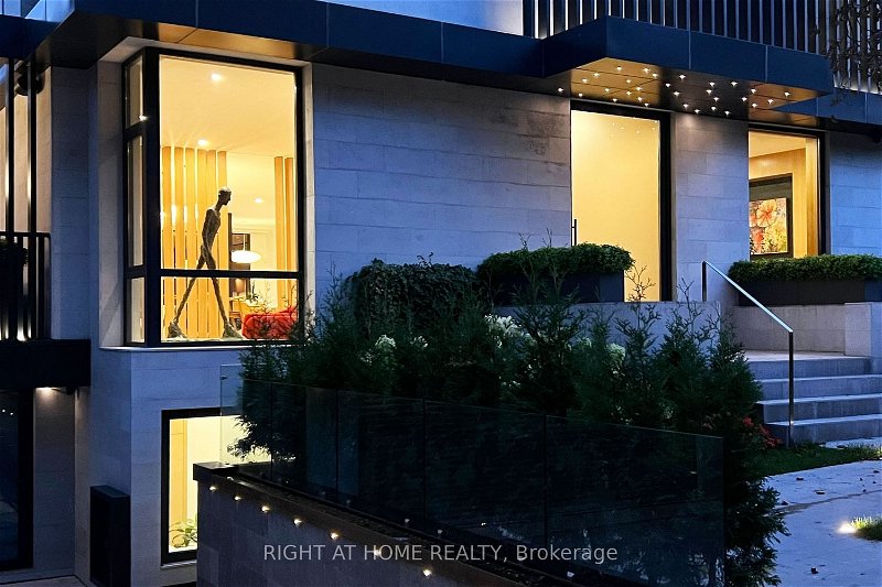 Preview image for 19 Cortleigh Blvd, Toronto