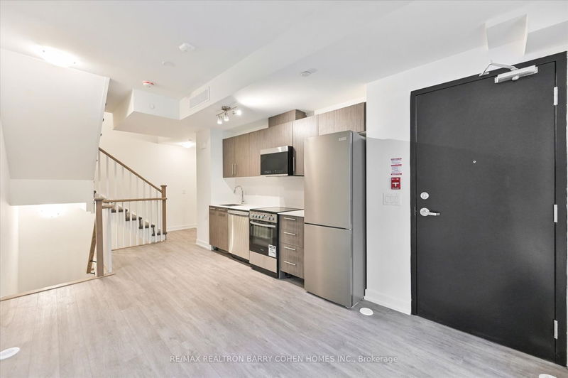 Preview image for 847 Sheppard Ave W #24, Toronto