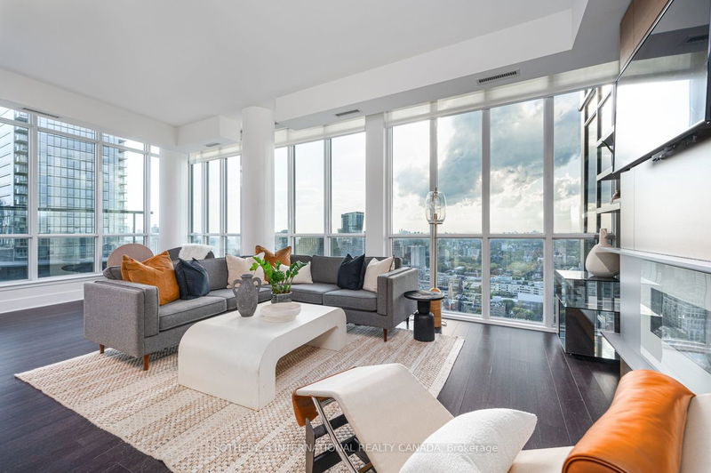 Preview image for 32 Davenport Rd #2905, Toronto