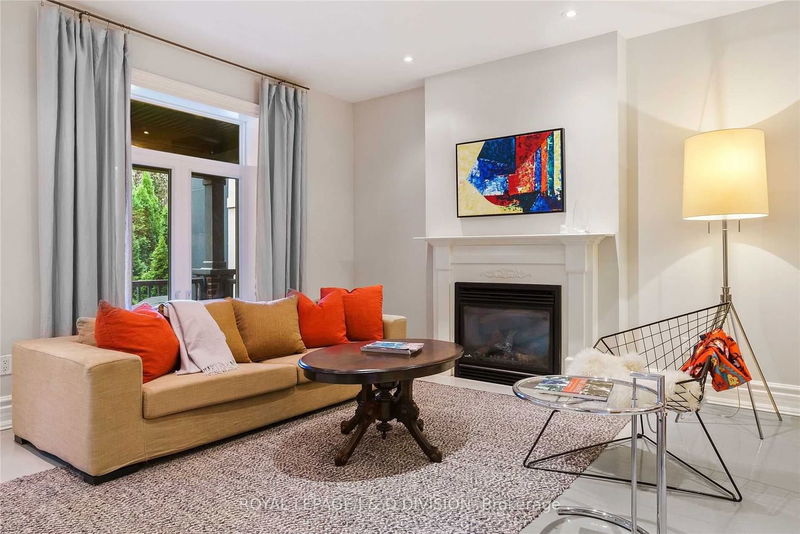 Preview image for 18 Woodlawn Ave W, Toronto