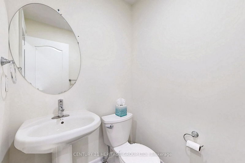 Preview image for 83 Pleasant Blvd, Toronto