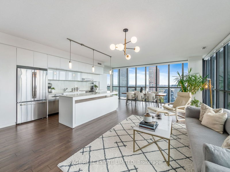 Preview image for 110 Charles St E #4201, Toronto
