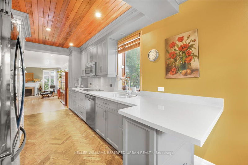 Preview image for 114 Anndale Dr, Toronto