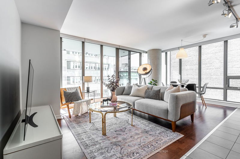 Preview image for 33 Lombard St #402, Toronto