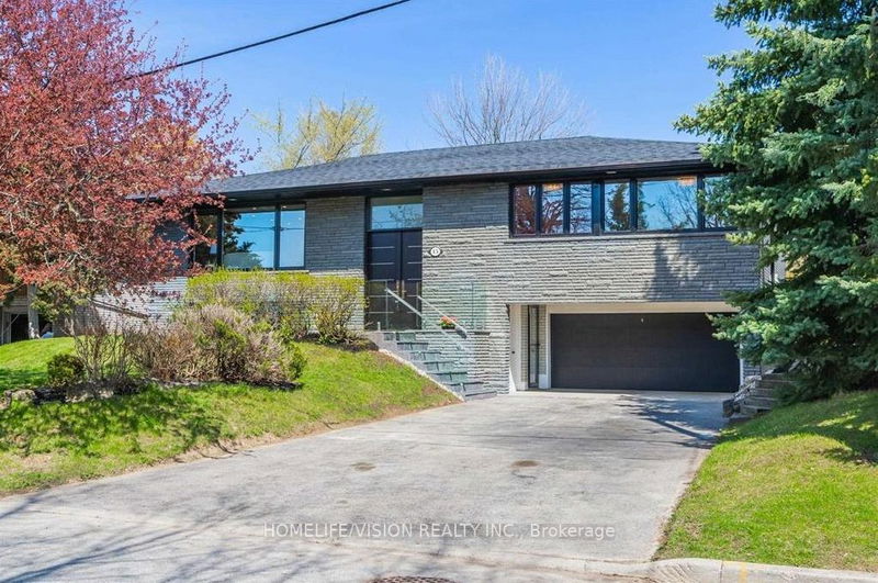 Preview image for 15 Cobden St, Toronto