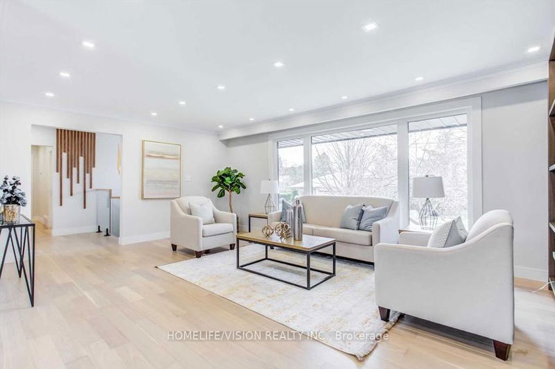 Preview image for 15 Cobden St, Toronto