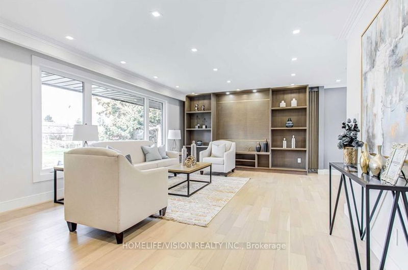 Preview image for 15 Cobden St, Toronto