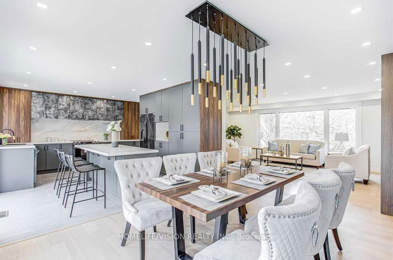 Preview image for 15 Cobden St, Toronto