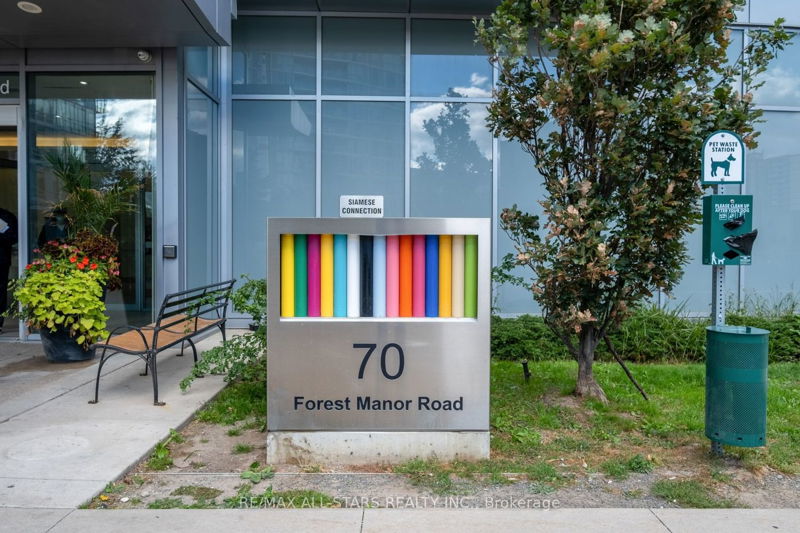 Preview image for 70 Forest Manor Rd #807, Toronto