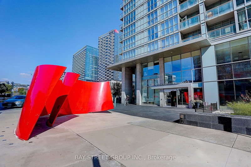 Preview image for 15 Iceboat Terr #1206, Toronto