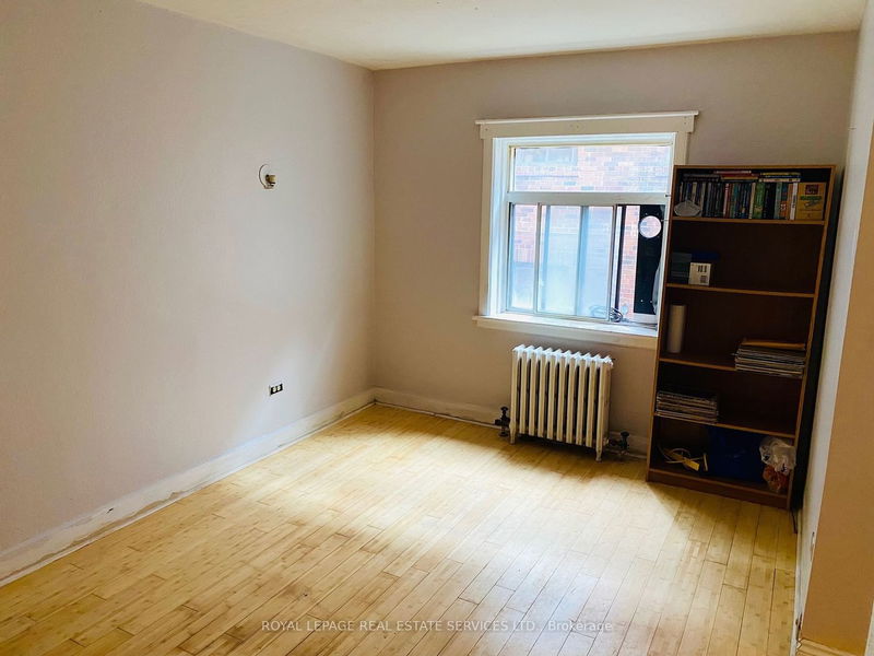 Preview image for 1648 Bathurst St #9, Toronto