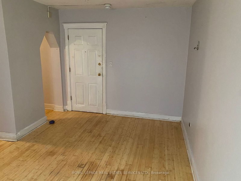 Preview image for 1648 Bathurst St #9, Toronto