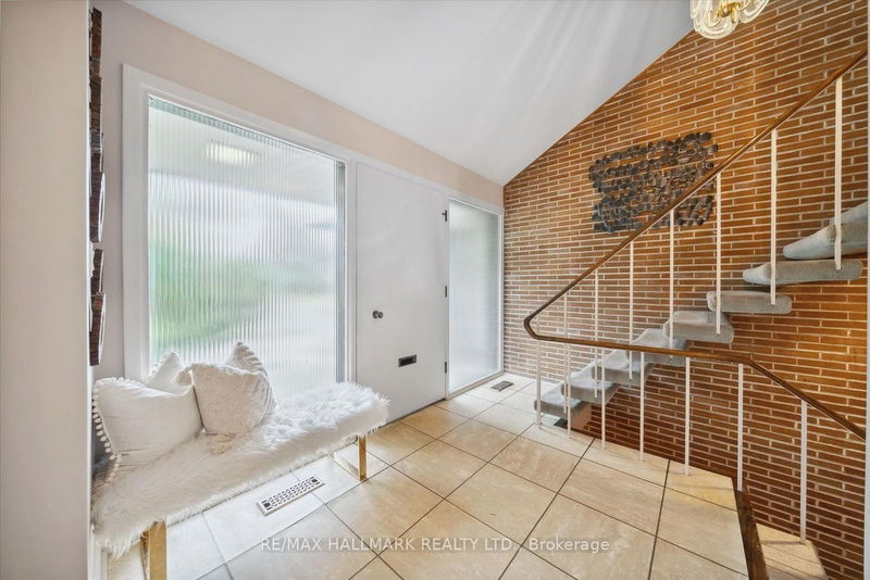 Preview image for 2 Heathview Ave, Toronto