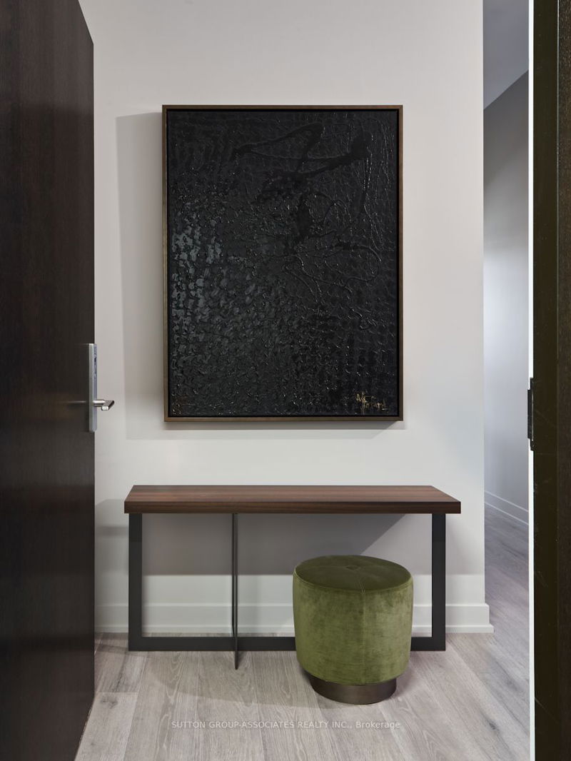 Preview image for 55 Ontario St #902, Toronto