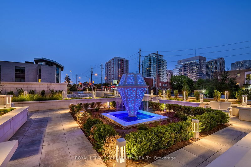 Preview image for 75 Canterbury Pl #Ph107, Toronto
