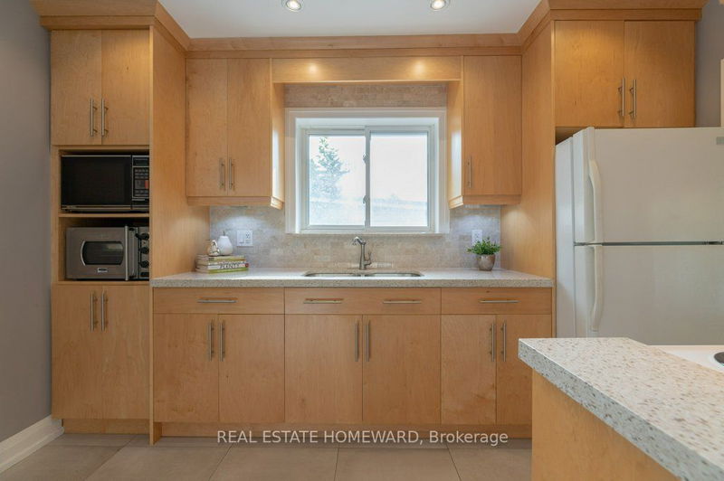 Preview image for 71 Roywood Dr, Toronto