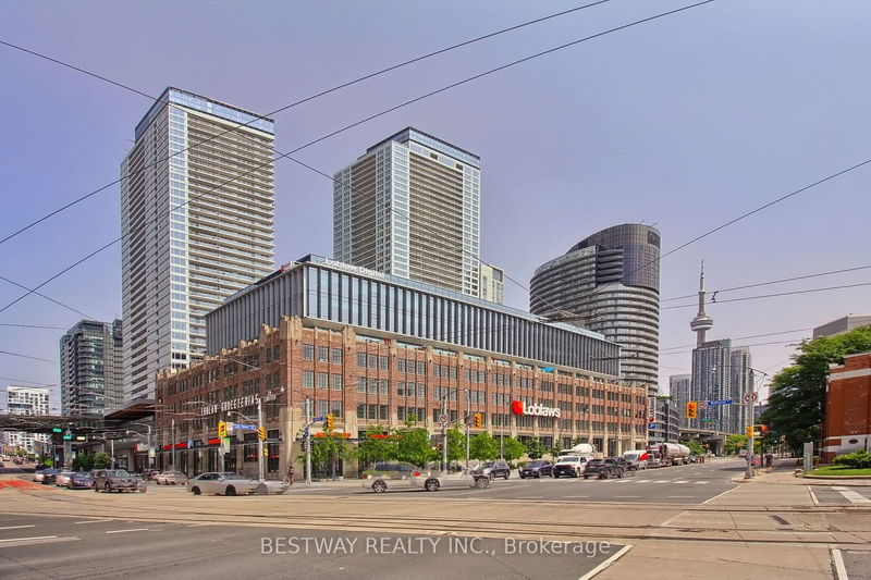 Preview image for 17 Bathurst St #907, Toronto