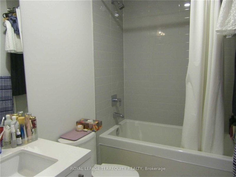 Preview image for 39 Brant St #909, Toronto