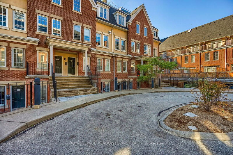 Preview image for 11 Niagara St #34, Toronto
