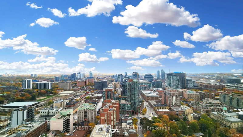 Preview image for 33 Lombard St #3504, Toronto
