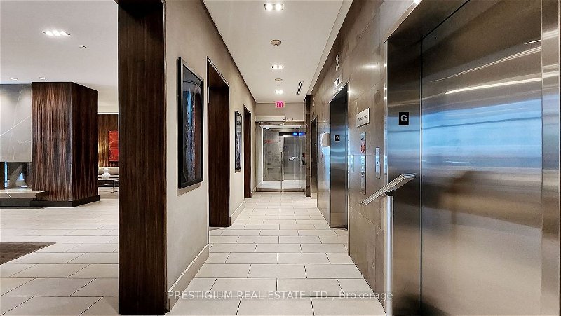 Preview image for 33 Lombard St #3504, Toronto