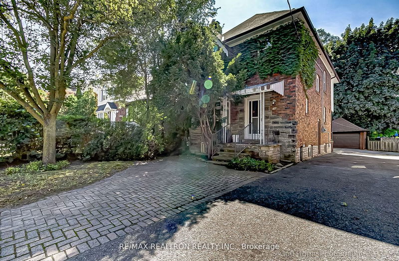 Preview image for 146 Chiltern Hill Rd, Toronto