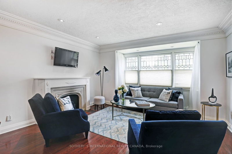 Preview image for 19 Southvale Dr, Toronto