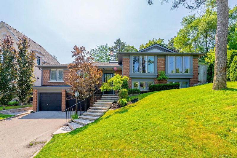 Preview image for 39 Sunnydene Cres, Toronto