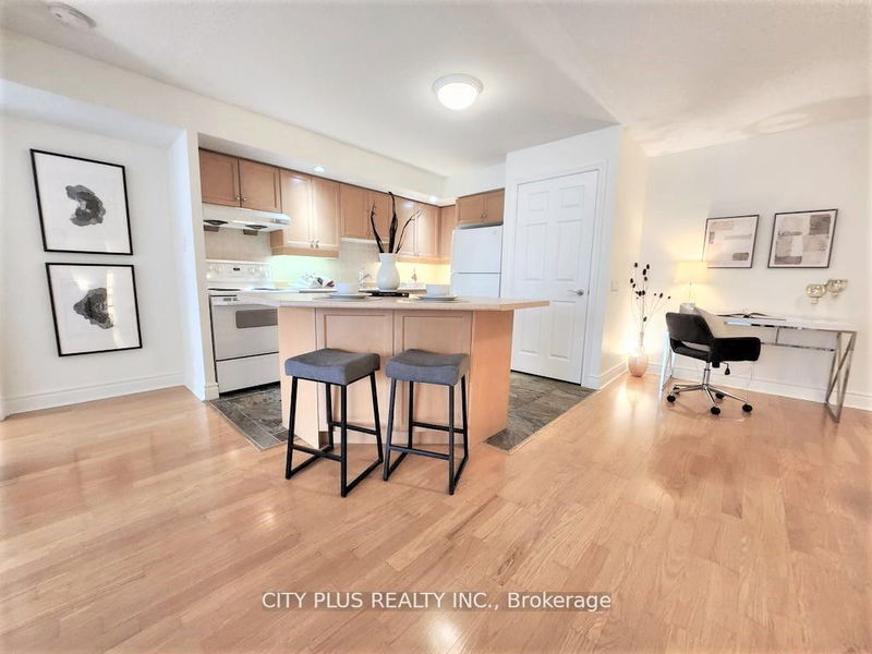 Preview image for 123 Eglinton Ave E #1103, Toronto