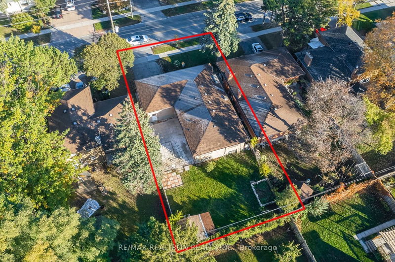 Preview image for 59 Cummer Ave, Toronto