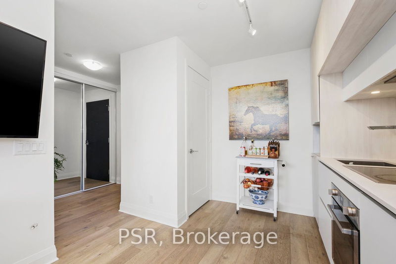 Preview image for 151 Avenue Rd #410, Toronto