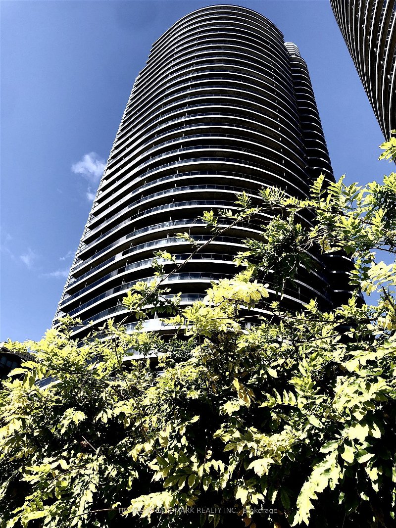 Preview image for 25 Carlton St #3204, Toronto