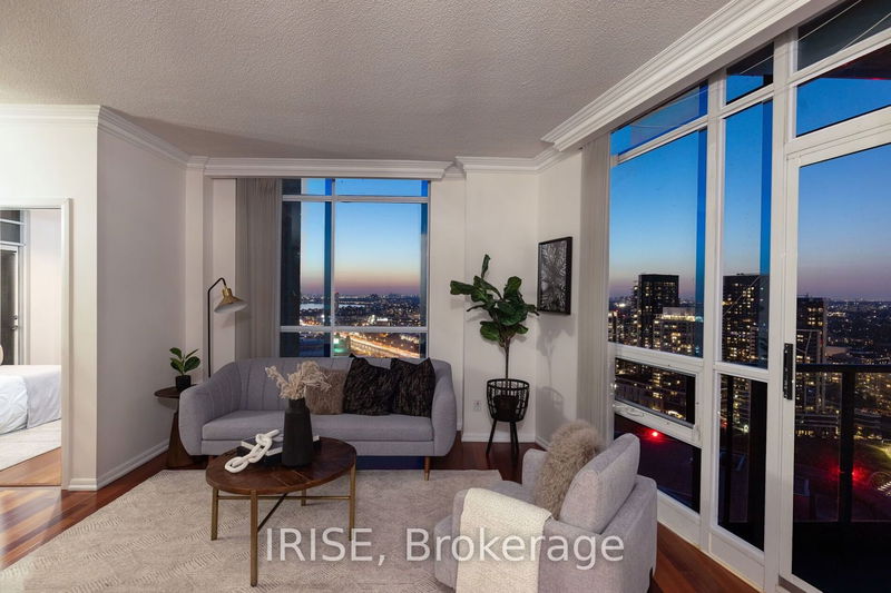 Preview image for 219 Fort York Blvd #Lph01, Toronto