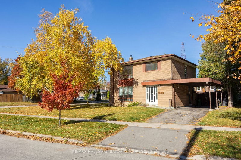 Preview image for 1 Lotus Crt, Toronto