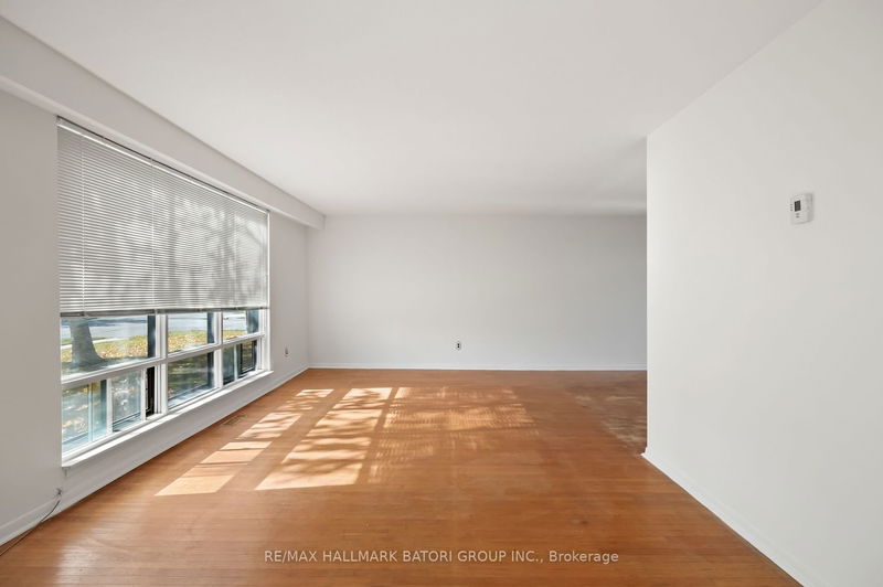 Preview image for 1 Lotus Crt, Toronto