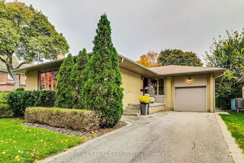 Preview image for 22 Howard Dr, Toronto