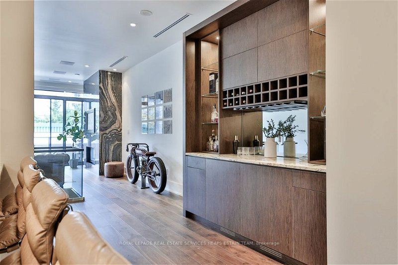 Preview image for 36 Hazelton Ave #3D, Toronto