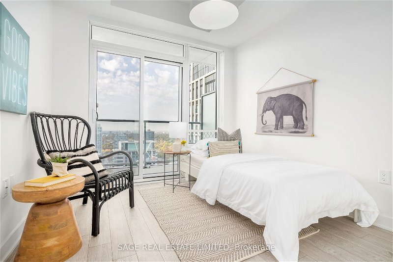Preview image for 195 Redpath Ave #Lph10, Toronto